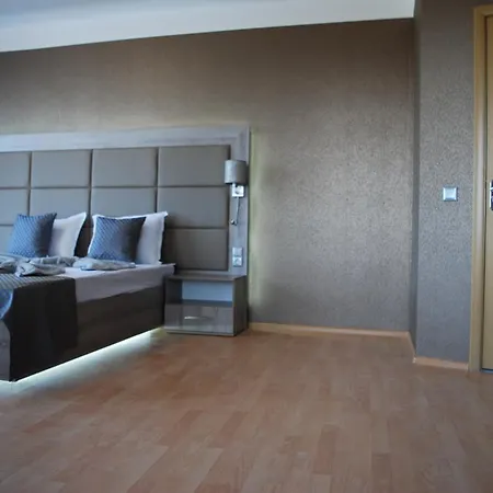 дюн палас Apartamento Pomorie